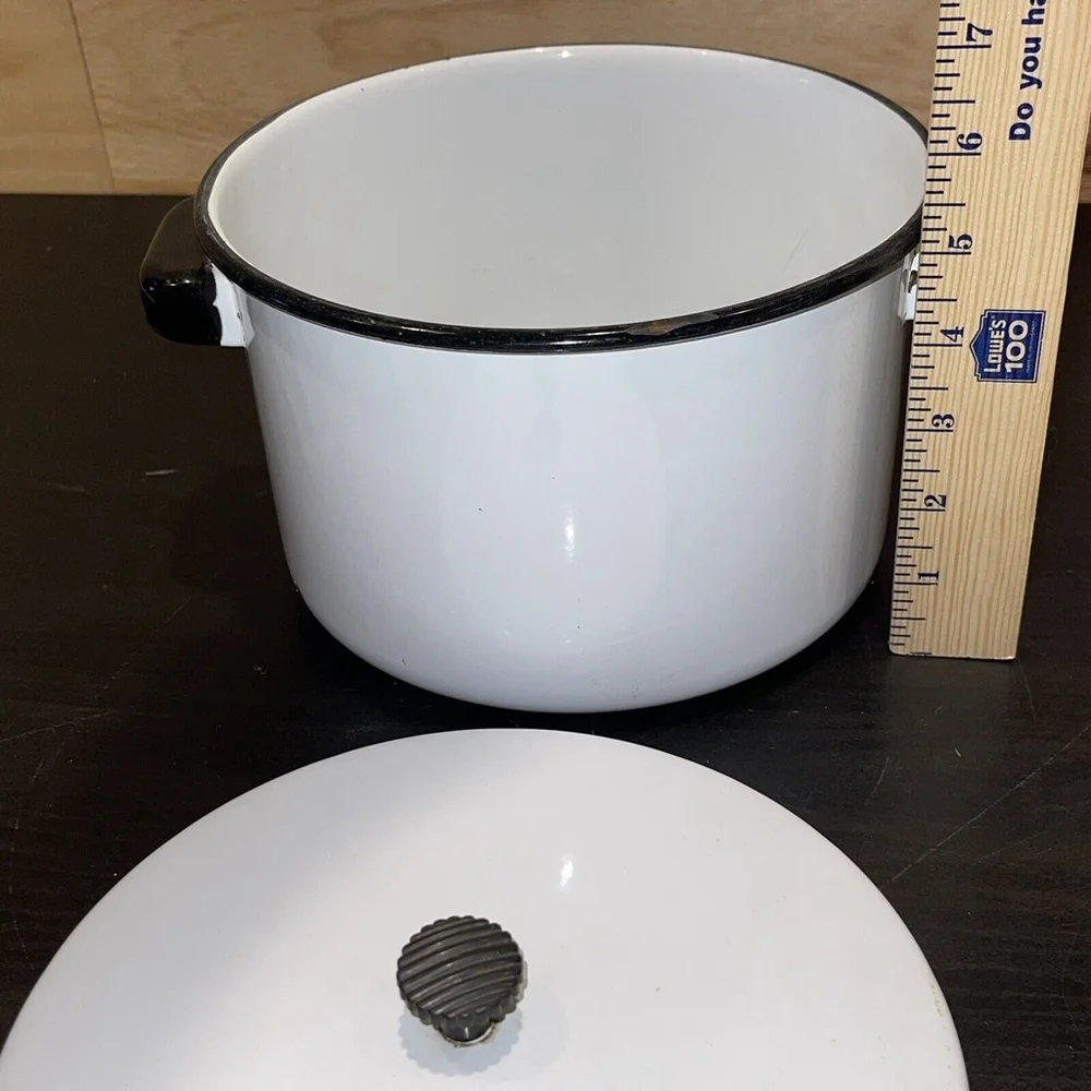 Vintage Rustic Medium Enamelware Black and White Crock Pot w Lid Decoration Only